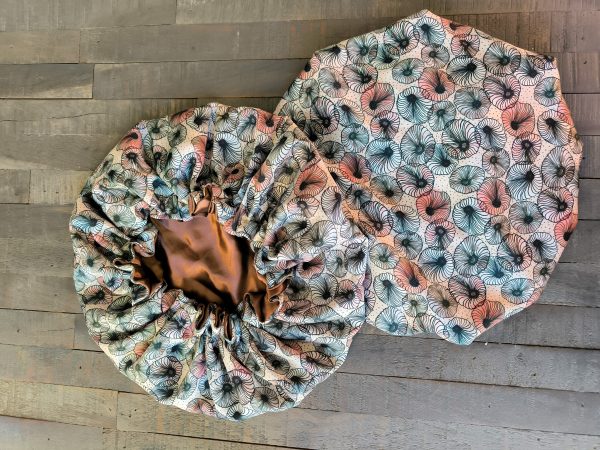 bonnet-fleuri-marron-satin-mdjafrohair-soin